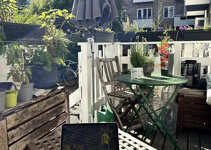 Lägenhet Lovely With Patio Köpenhamn